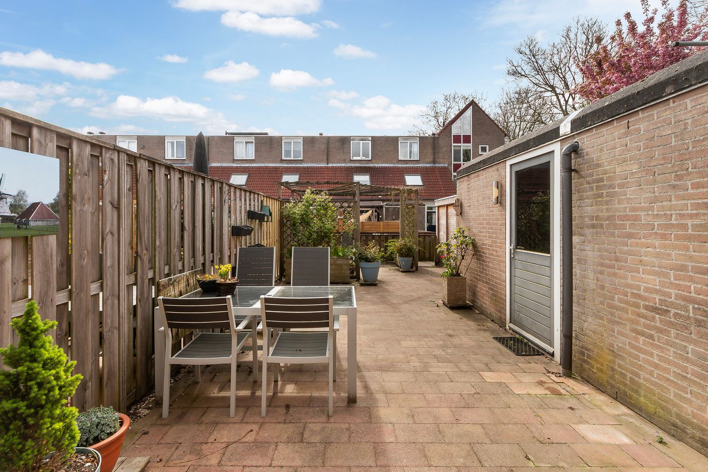 Photo 25 of Suze Groeneweg-erf 290