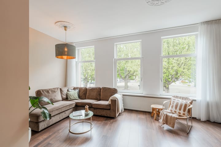 Foto 2 van Kastanjeplein 4-1