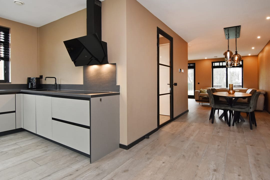 Foto 16 van Markgraaflaan 151