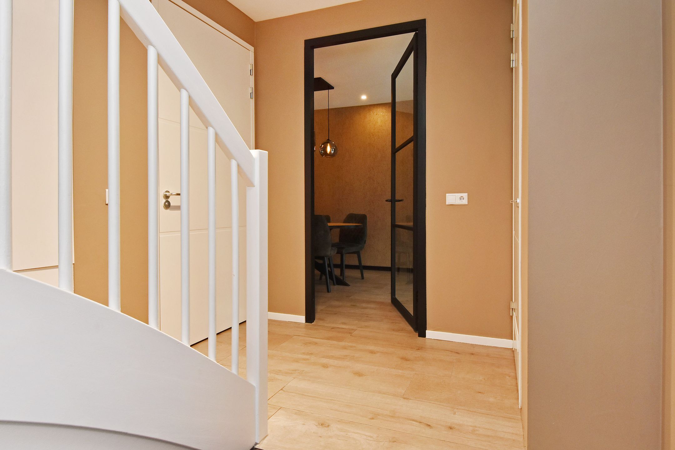 Foto 6 van Markgraaflaan 151