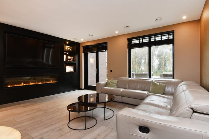 Foto 8 van Markgraaflaan 151