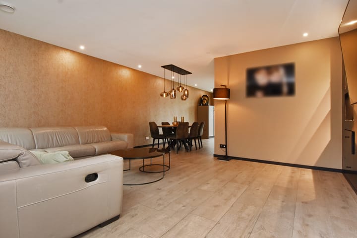 Foto 10 van Markgraaflaan 151