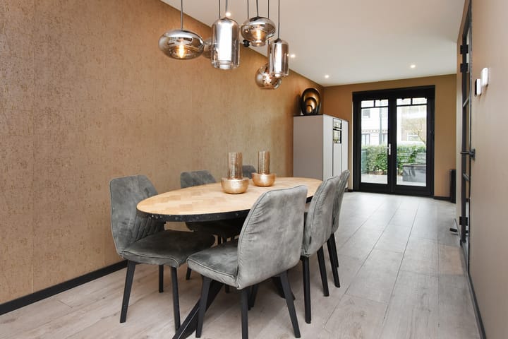 Foto 12 van Markgraaflaan 151