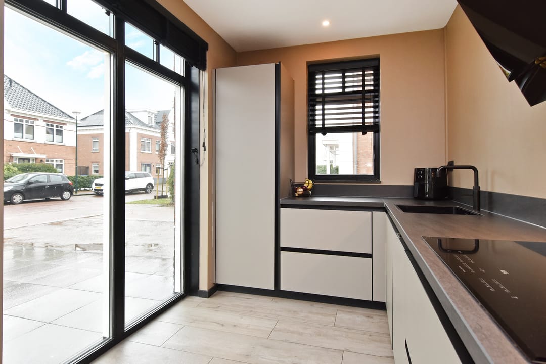 Foto 13 van Markgraaflaan 151