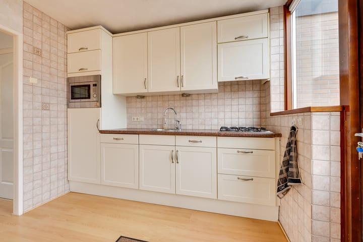 Foto 15 van Margrietstraat 6