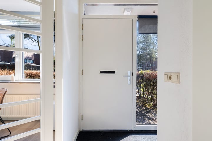 Foto 8 van Valtherlaan 204