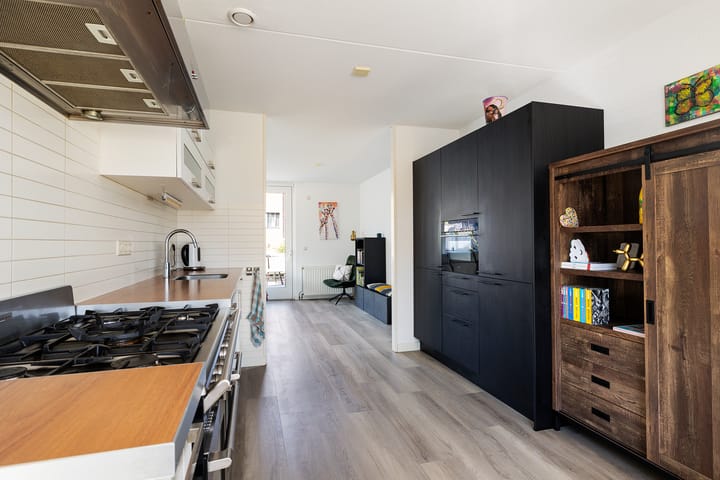 Foto 10 van Valtherlaan 204