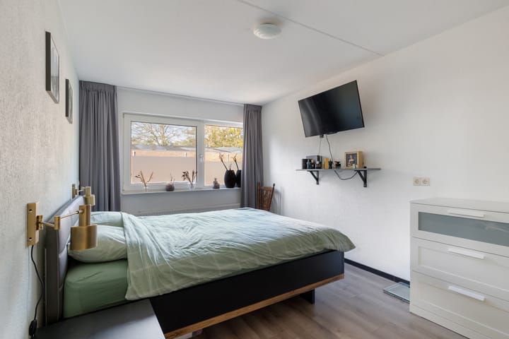 Foto 22 van Valtherlaan 204