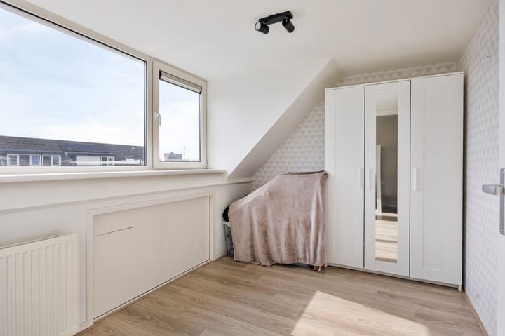 Foto 33 van Meropestraat 24