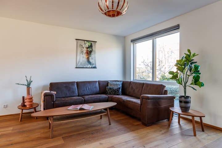 Foto 10 van Renoirhof 21