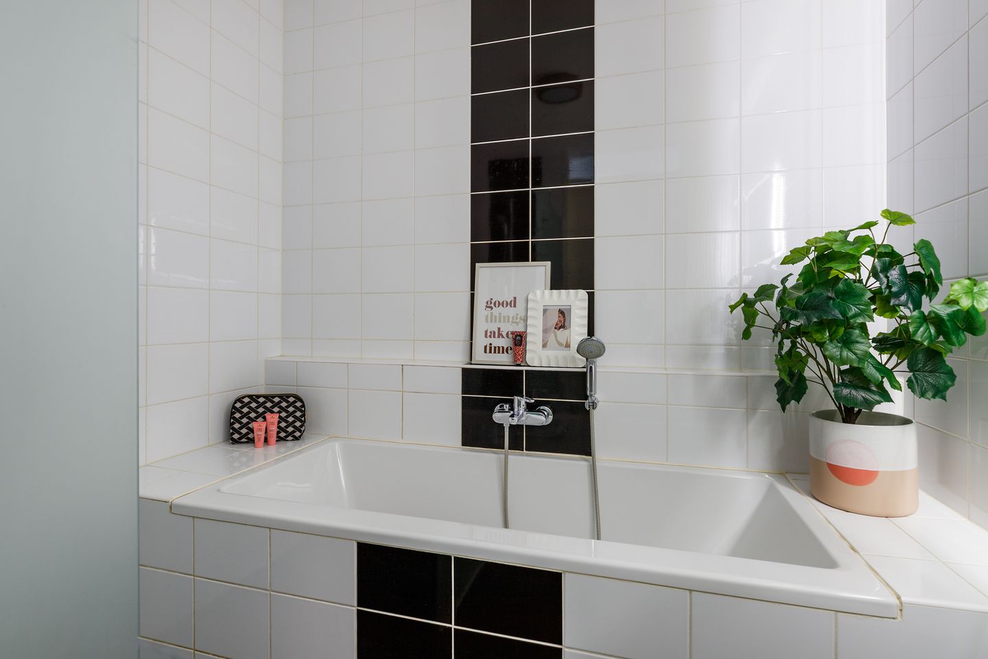 Foto 19 van Renoirhof 21