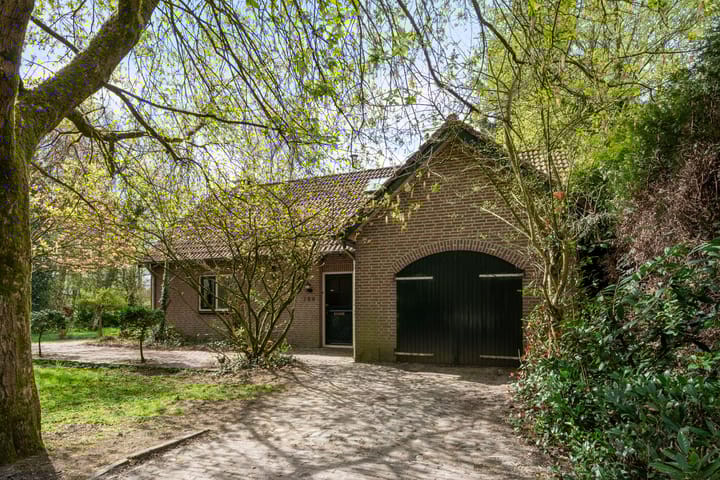 Foto 40 van Anneville-laan 156