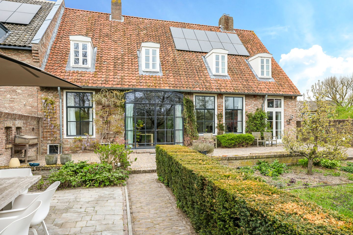 Foto 1 van Pluimenburgsestraat 4