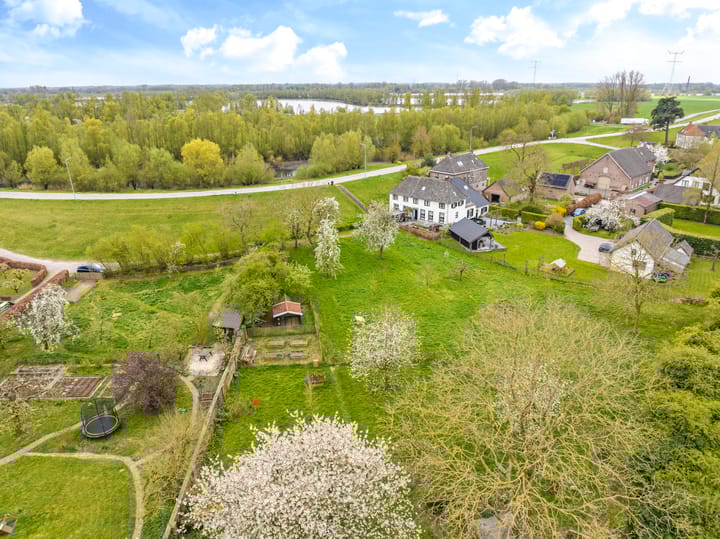 Foto 74 van Pluimenburgsestraat 4