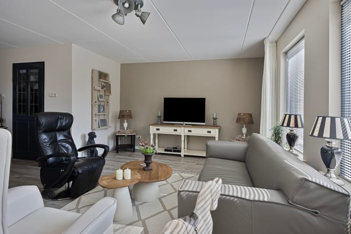 Foto 3 van De Venne 15