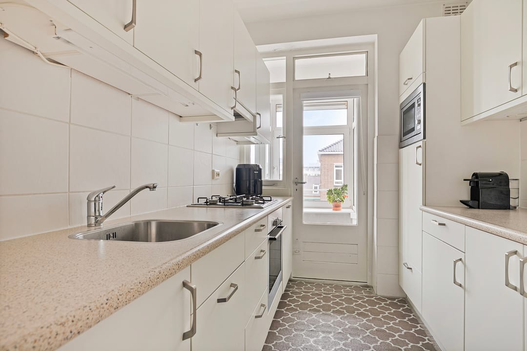 Foto 13 van Paulinastraat 101