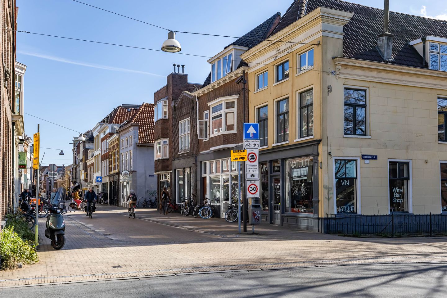 Photo 19 of Hoekstraat 1-A