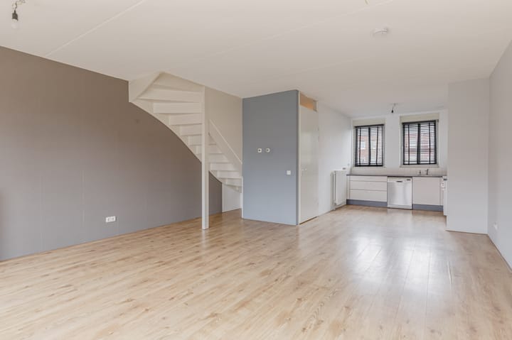 Foto 2 van Merlijnplantsoen 32