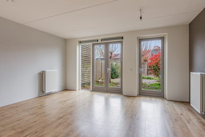 Foto 10 van Merlijnplantsoen 32