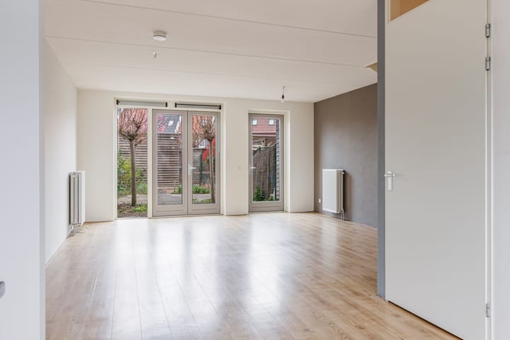 Foto 12 van Merlijnplantsoen 32