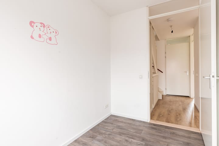 Foto 18 van Merlijnplantsoen 32