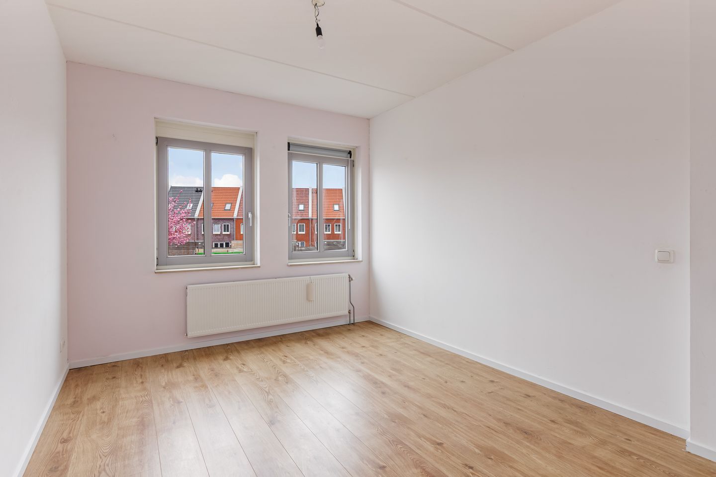 Foto 19 van Merlijnplantsoen 32