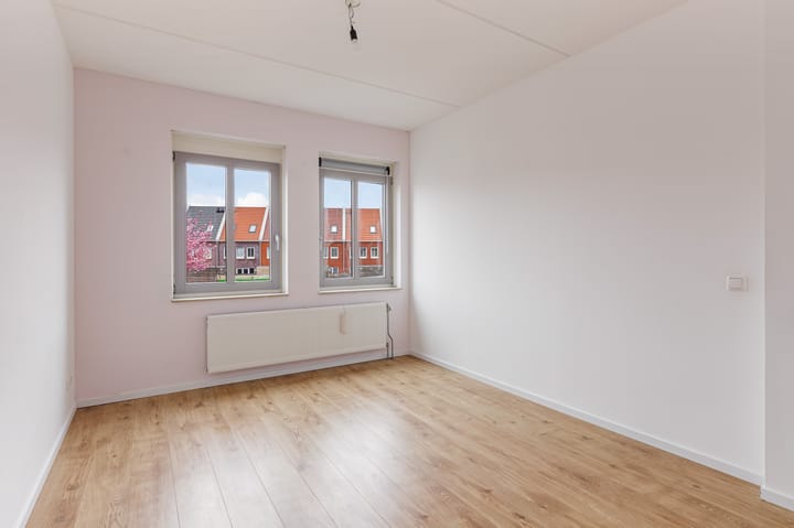 Foto 19 van Merlijnplantsoen 32