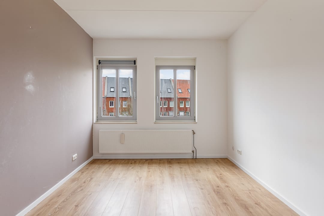 Foto 22 van Merlijnplantsoen 32