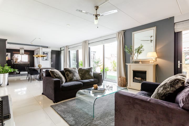 Foto 2 van Braceletstraat 9