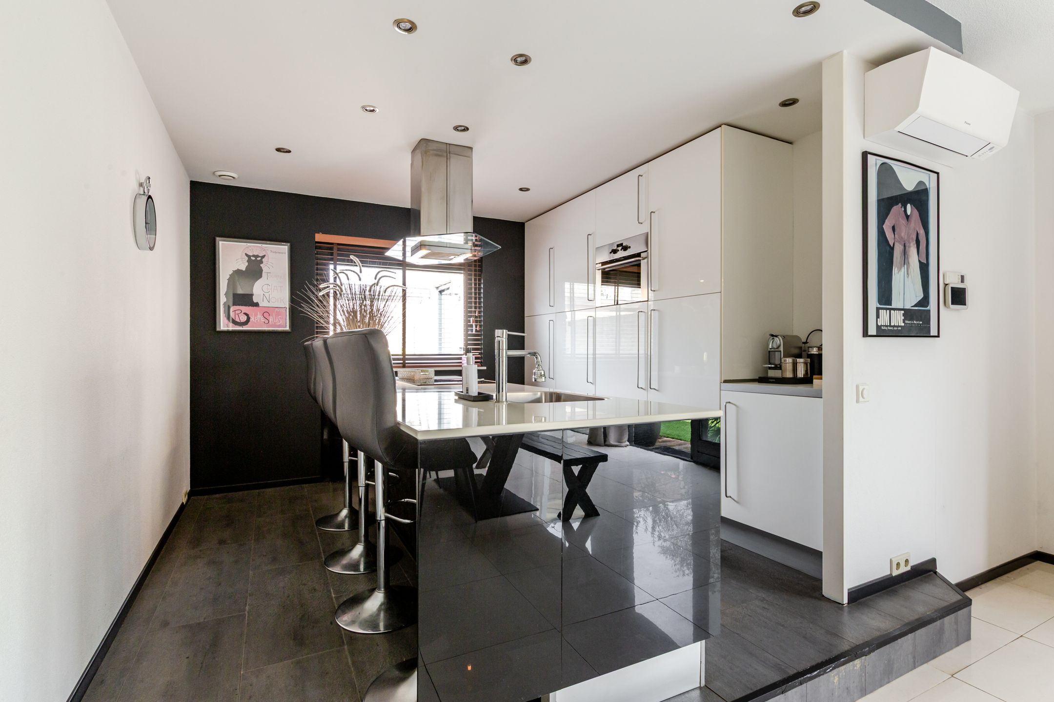 Foto 3 van Braceletstraat 9