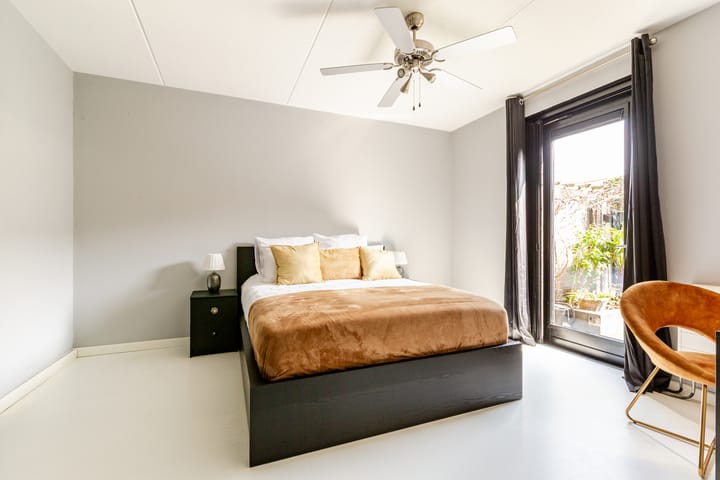 Foto 4 van Braceletstraat 9