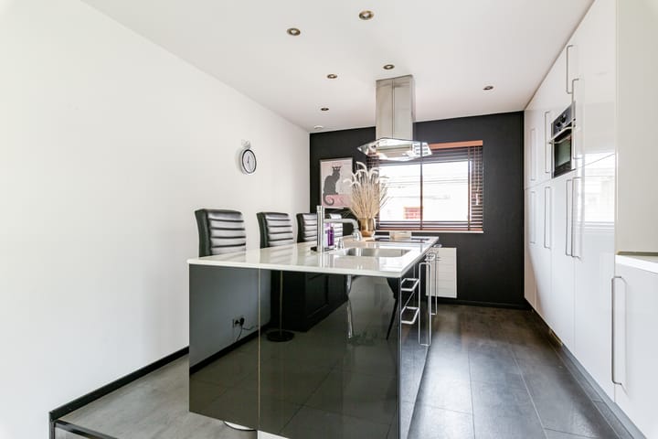 Foto 13 van Braceletstraat 9