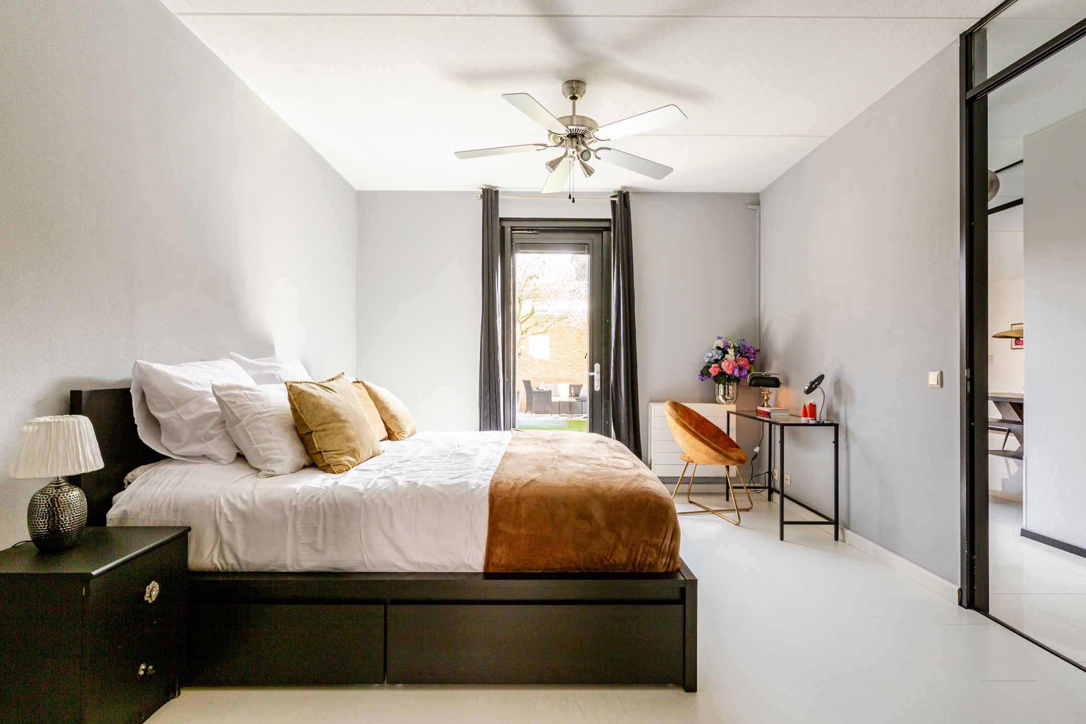 Foto 15 van Braceletstraat 9