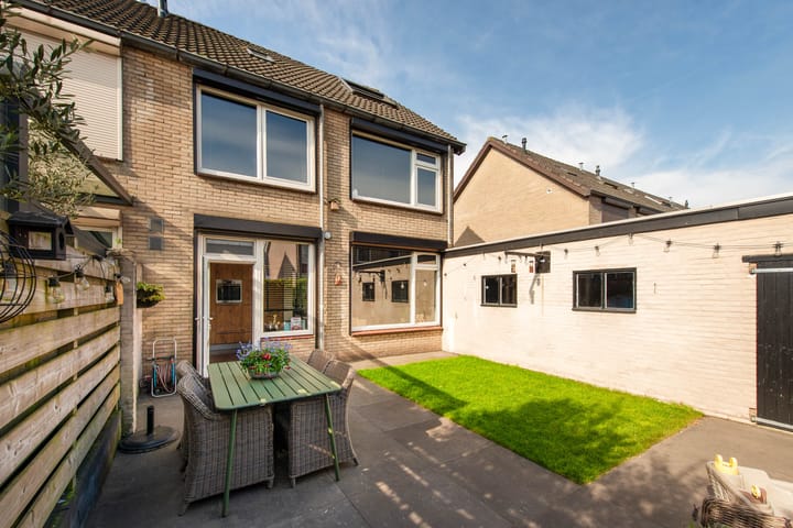 Foto 33 van Mgr Frenckenstraat 15