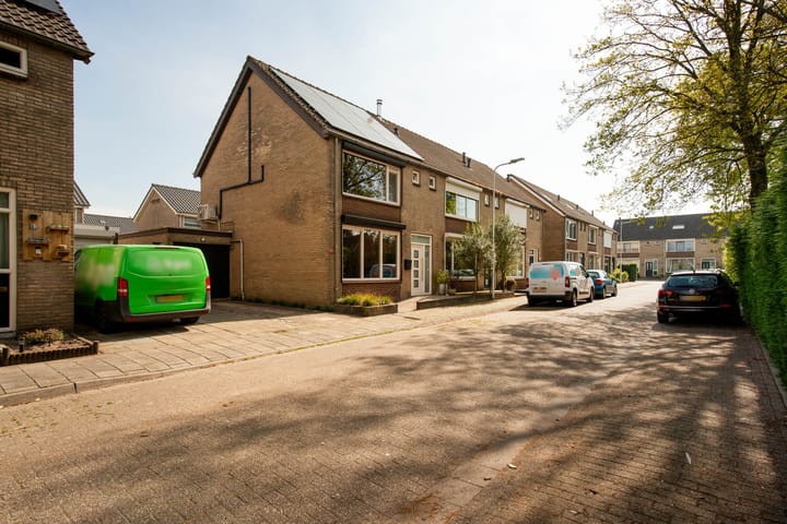 Foto 40 van Mgr Frenckenstraat 15