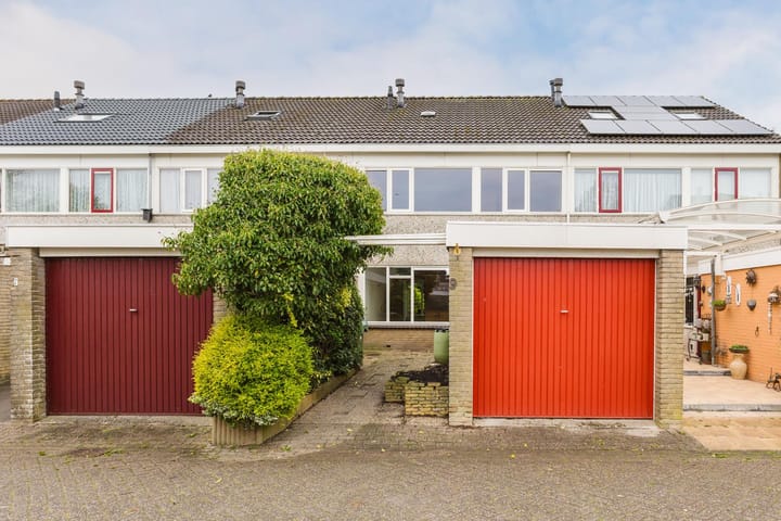 Foto 1 van Fedde Schurerwei 9