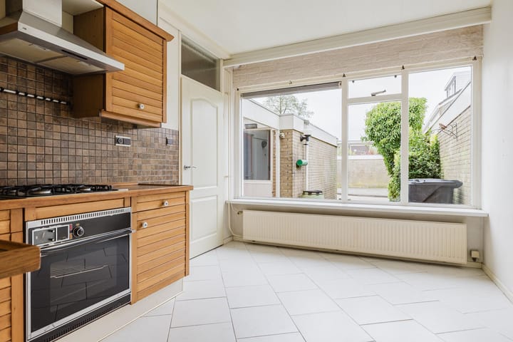 Foto 14 van Fedde Schurerwei 9