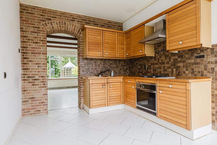 Foto 12 van Fedde Schurerwei 9