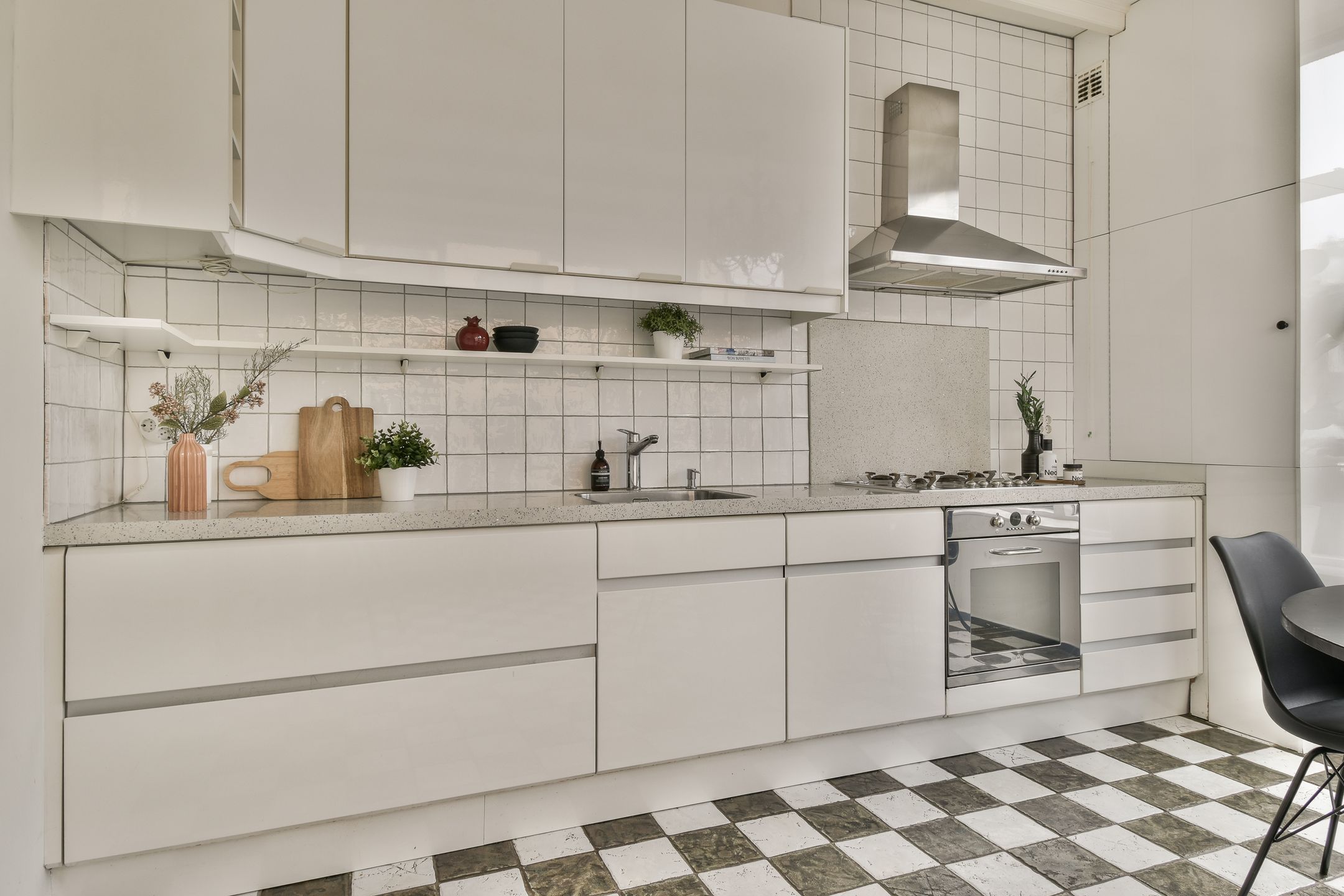 Photo 9 of Diaconiehuisstraat 36