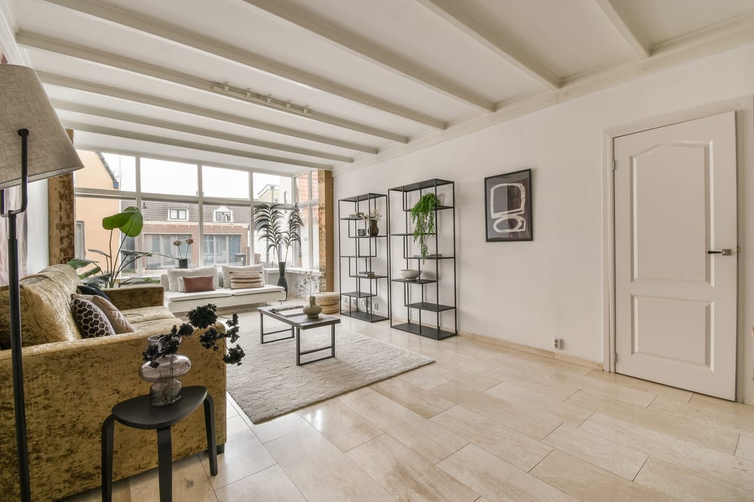 Photo 11 of Diaconiehuisstraat 36