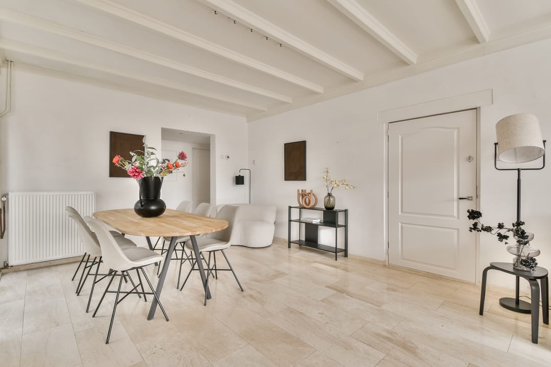 Photo 13 of Diaconiehuisstraat 36