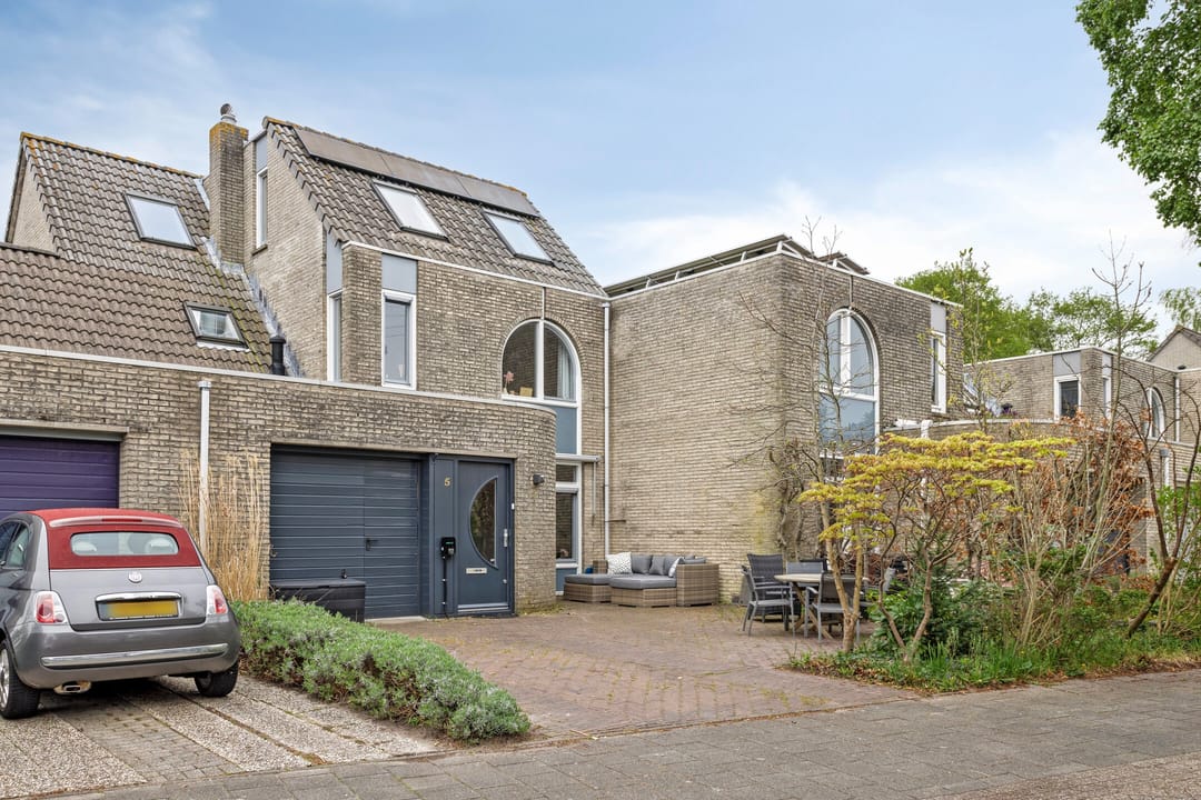 Foto 1 van Jan van Ruusbroeclaan 5