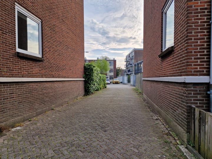 Photo 9 of Koninginneweg 79 D