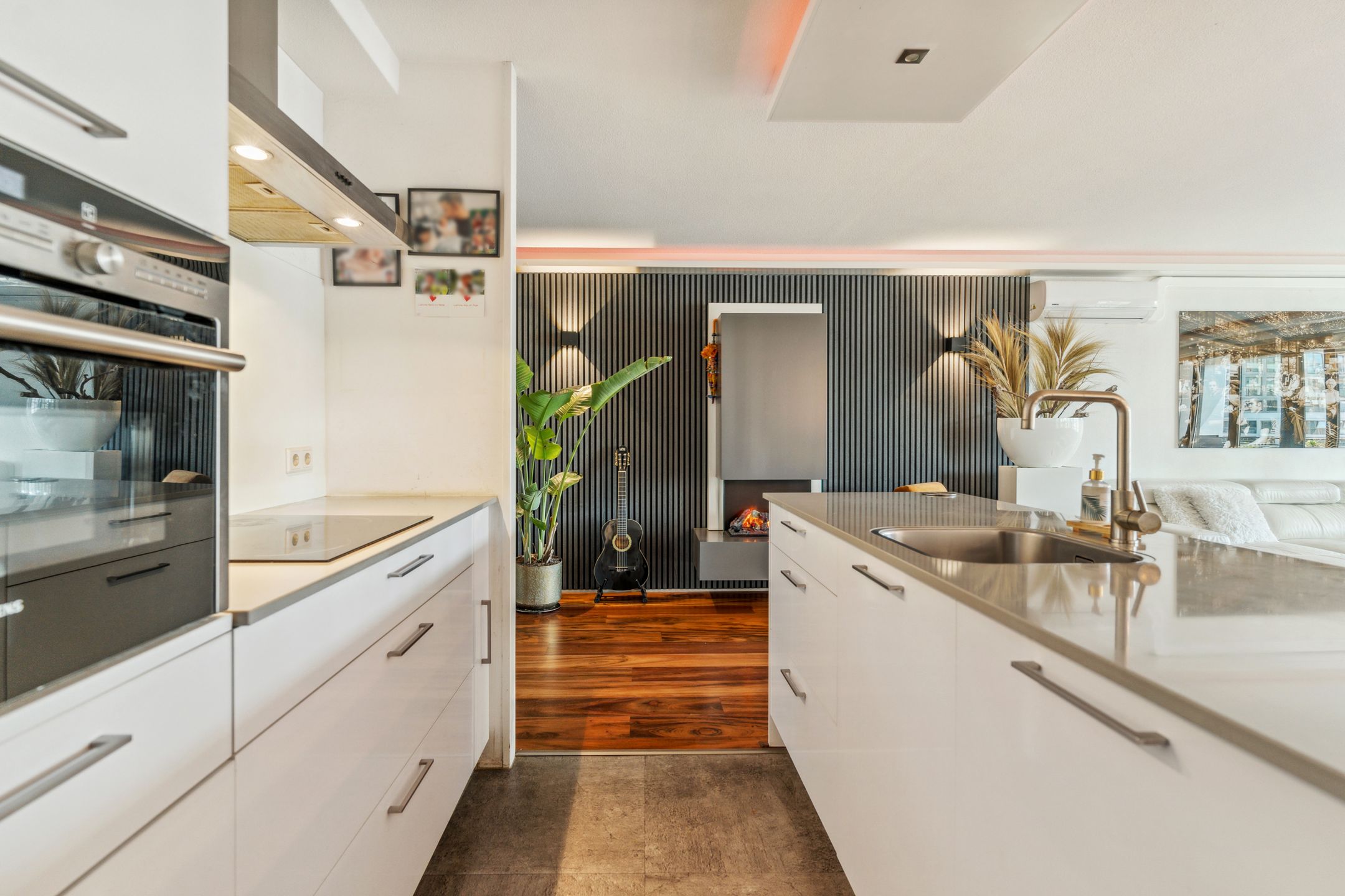 Photo 21 of Gedempte Zalmhaven 783