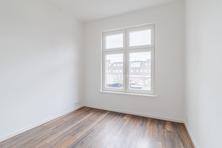 Foto 15 van Zijde 42-C