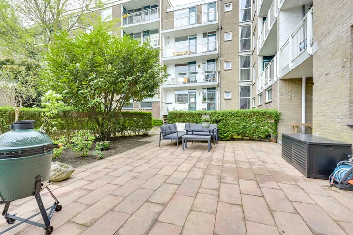 Photo 16 of Loderlaan 19