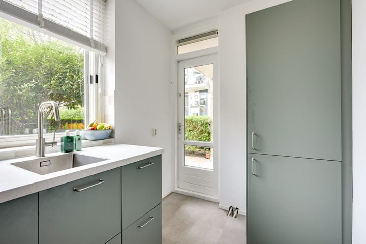 Photo 24 of Loderlaan 19