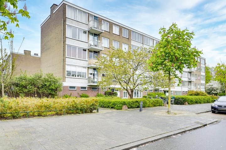 Photo 31 of Loderlaan 19