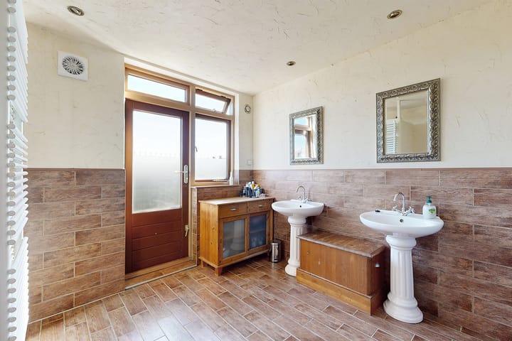 Foto 33 van Molenstraat 66