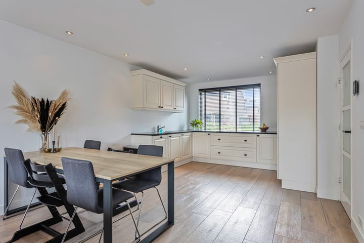 Foto 5 van Dobbestraat 44